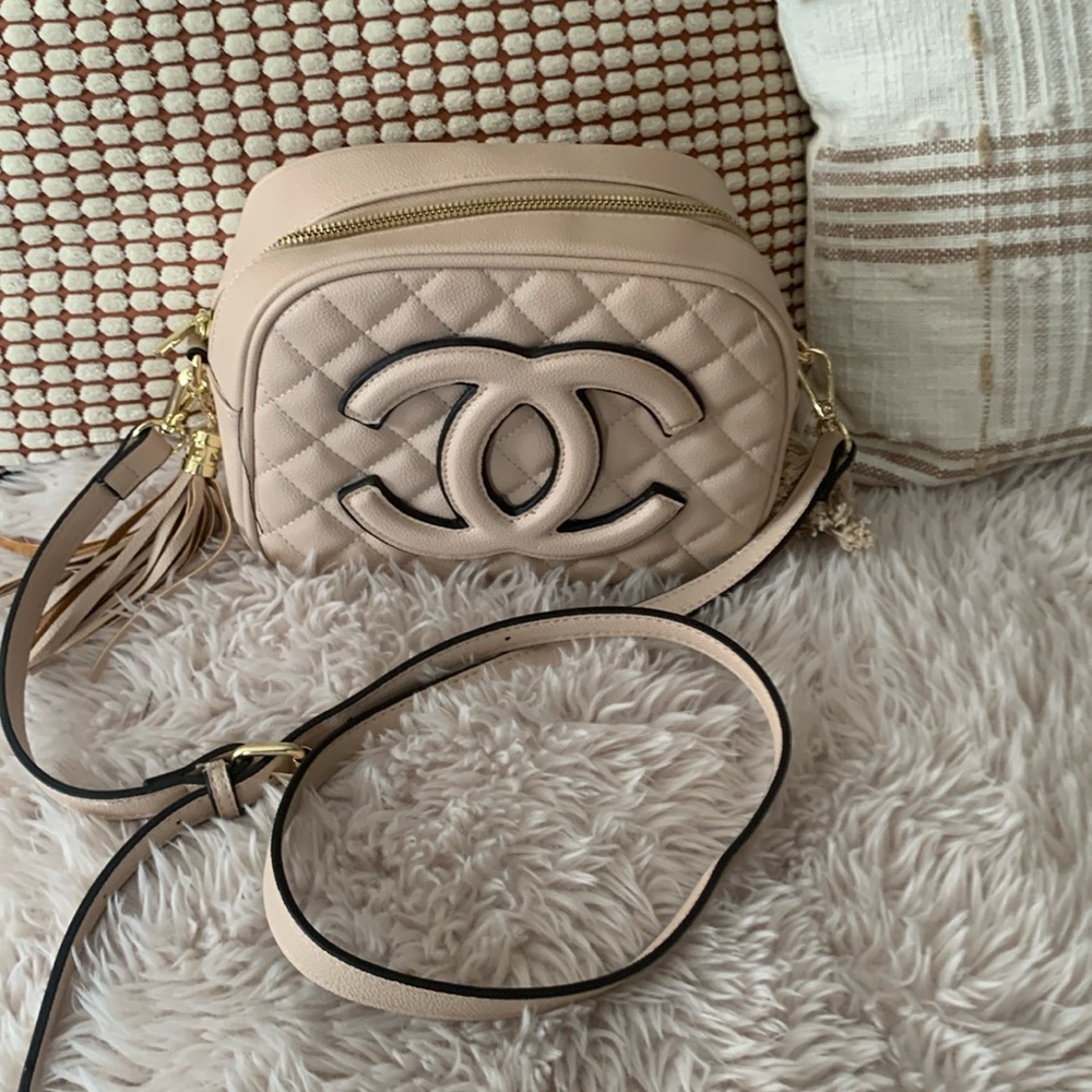 Women’s Crossbody